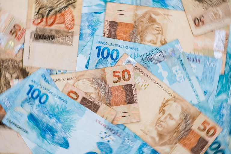 Brasil: Desafíos y Logros en la Búsqueda de Estabilidad Monetaria